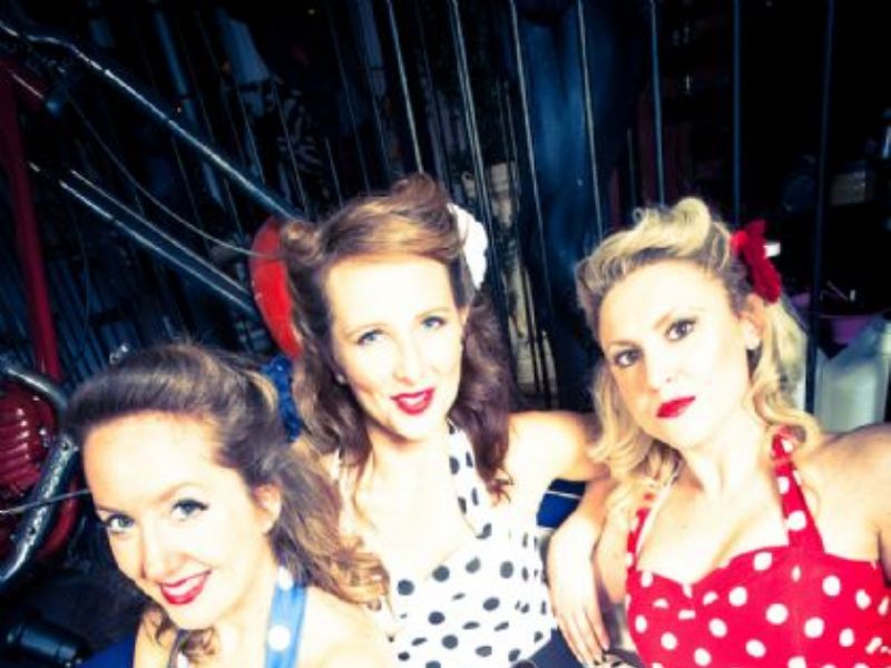 the dolly dots